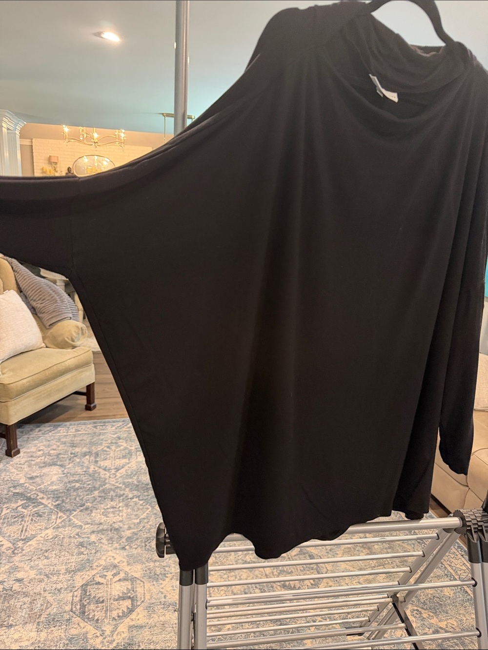 Black Dolman Sleeve Women’s Top - Picture 2 of 6